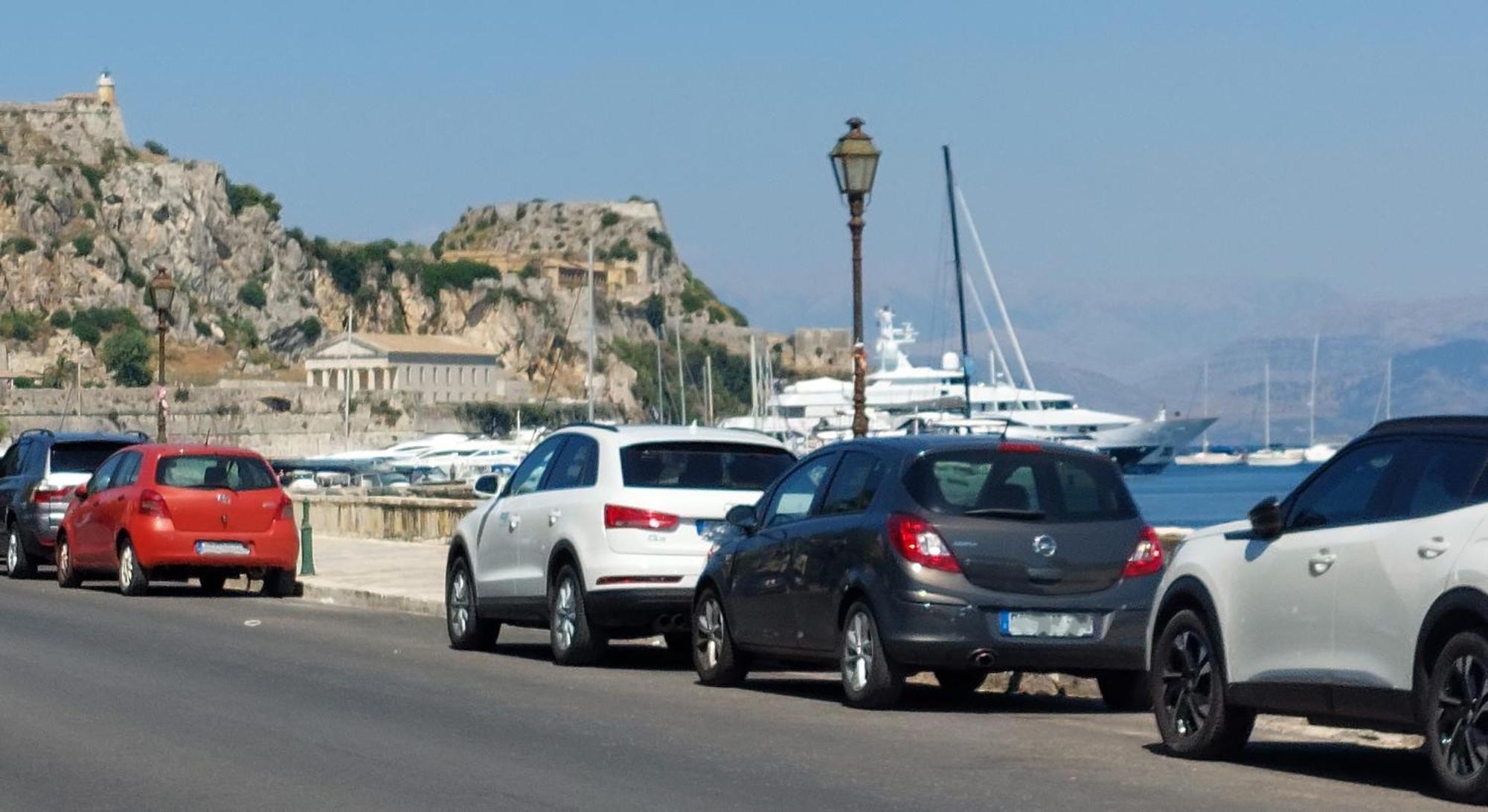 Aay- Best Corfu Town & Sea Apart 2Bedroom Renovated + Lift / Comfy&Design+Wifi Exterior photo