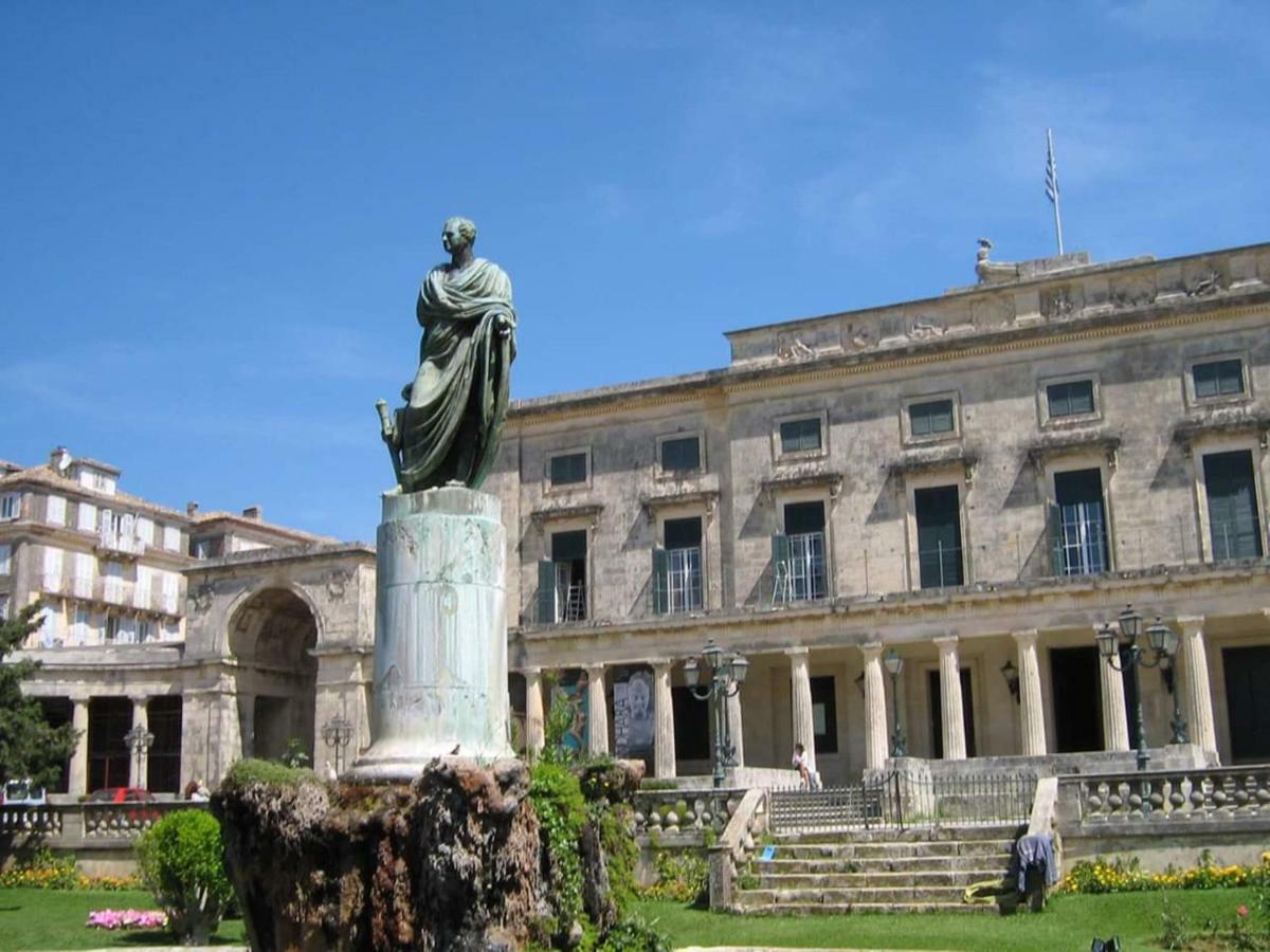 Aay- Best Corfu Town & Sea Apart 2Bedroom Renovated + Lift / Comfy&Design+Wifi Exterior photo